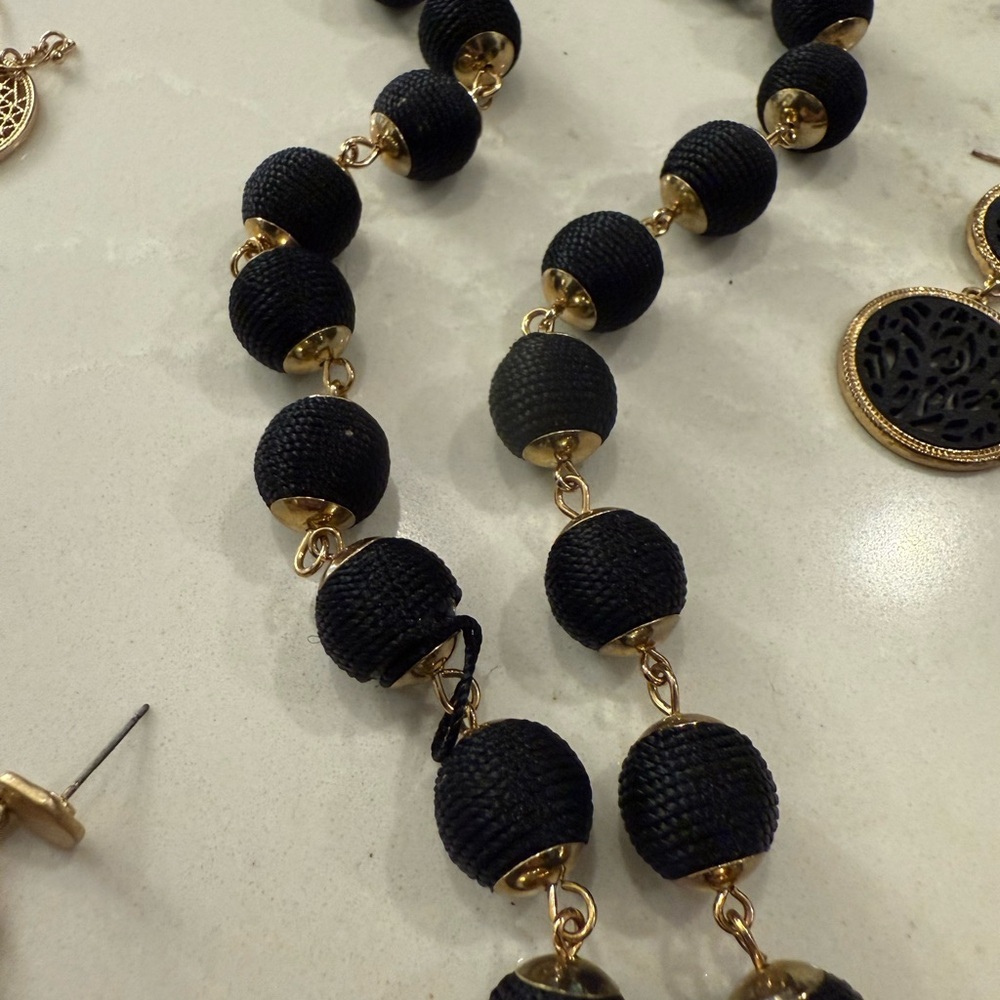 27 Piece Statement Gold Black Statement Jewelry L… - image 7